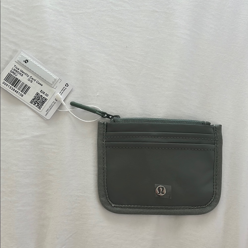 Lululemon Athletica Green Compact Card Holder